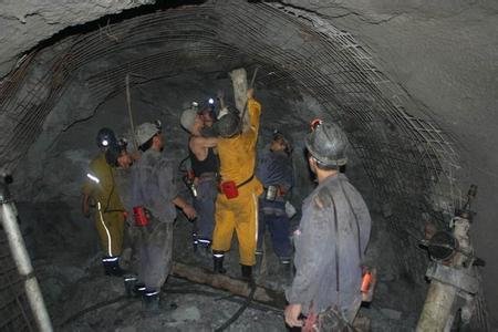 嵩县工程爆破中的危险因素分析以及应对工程爆破危险的措施